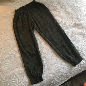 Camo American Eagle Joggers